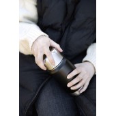 Lebensmittel-Thermoskanne schwarz markieren