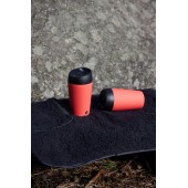 Loke Reisebecher mit Gummibeschichtung und Verschlussfunktion, klein, Rot
