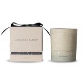 Luscious Bloom Kerze Beige