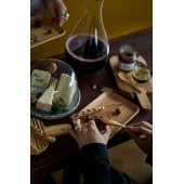 Natur-Weinkaraffe mit Korkstopfen. Klar/dunkelbraun